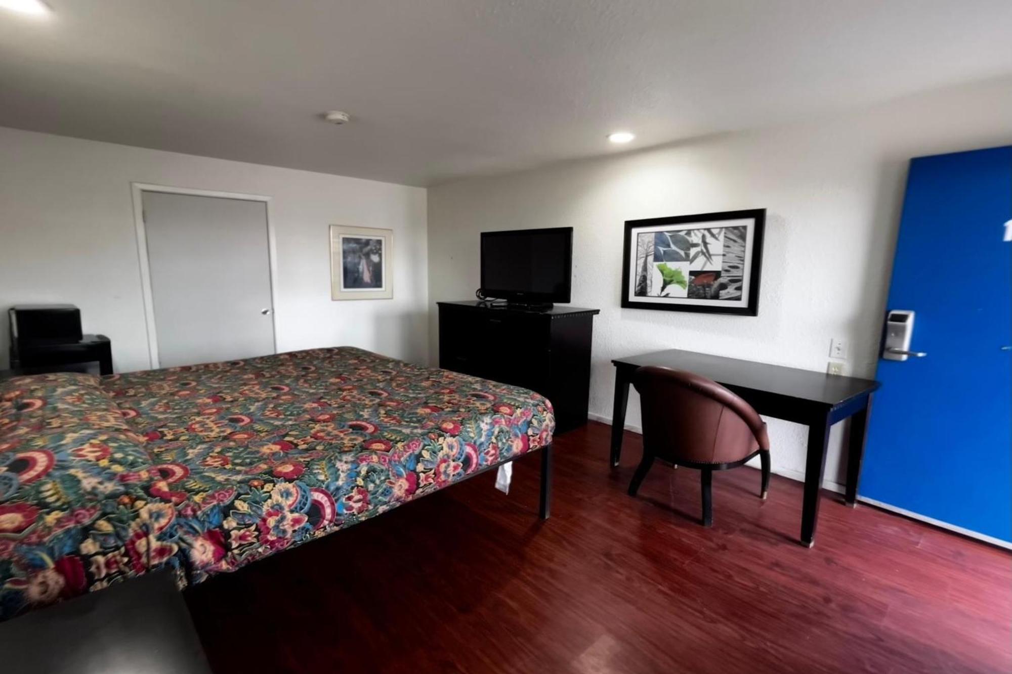 Deluxe Inn Motel By Oyo Grand Prairie Interstate 30 Buitenkant foto