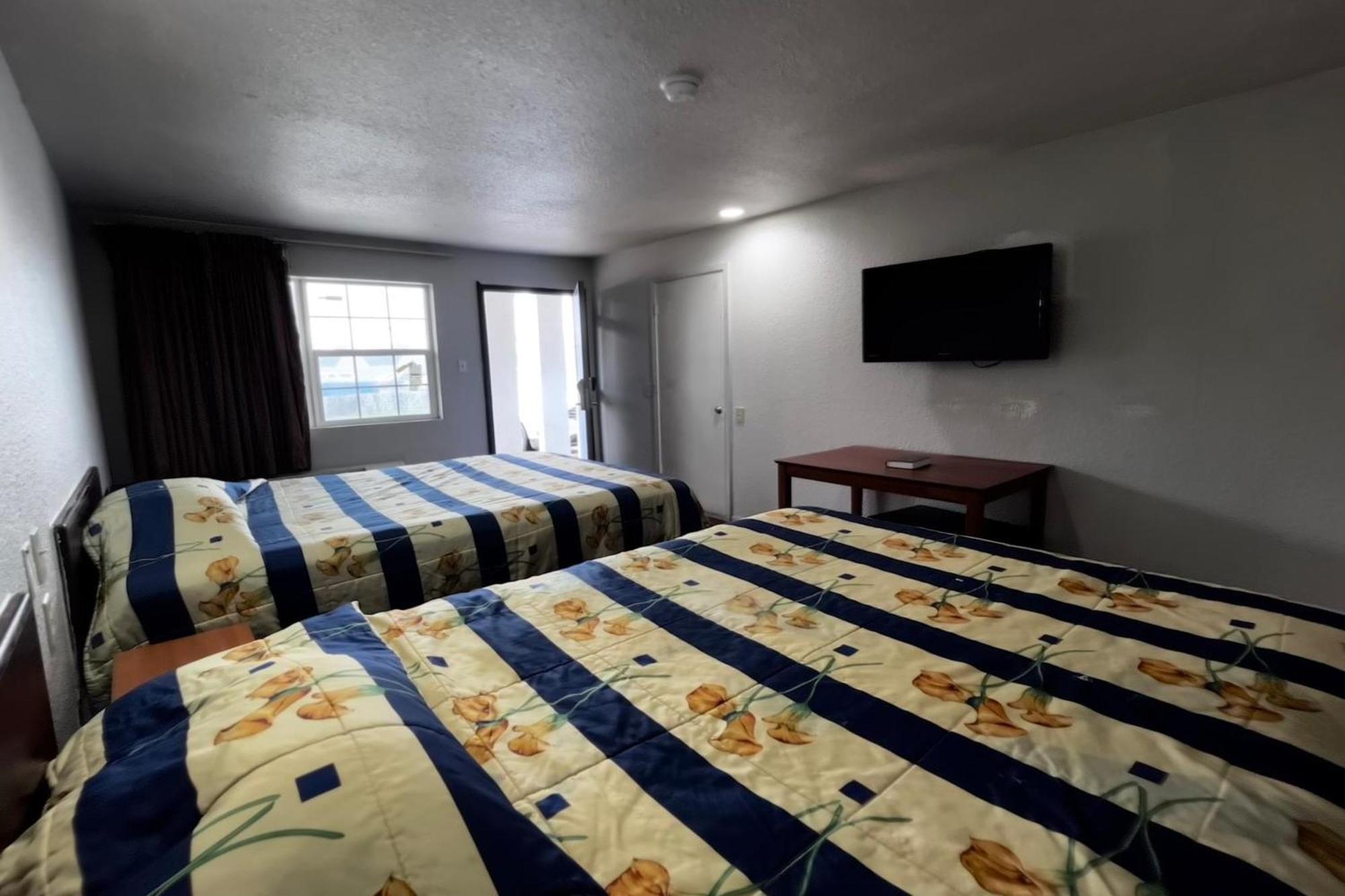 Deluxe Inn Motel By Oyo Grand Prairie Interstate 30 Buitenkant foto